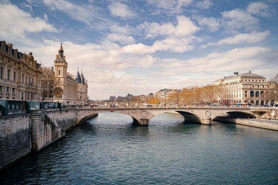 Luxury Apartement, Pres De Musee Louvre Appartement Paris